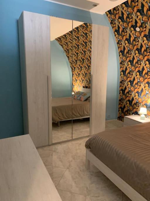 Апартаменты Casa - Torre Dell'Orologio Каноса-ди-Пулья Экстерьер фото